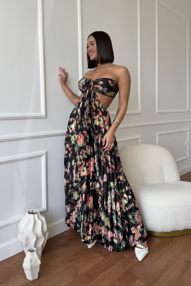 Φόρεμα Πλισέ Strapless Με Ανοίγματα - Μαύρο