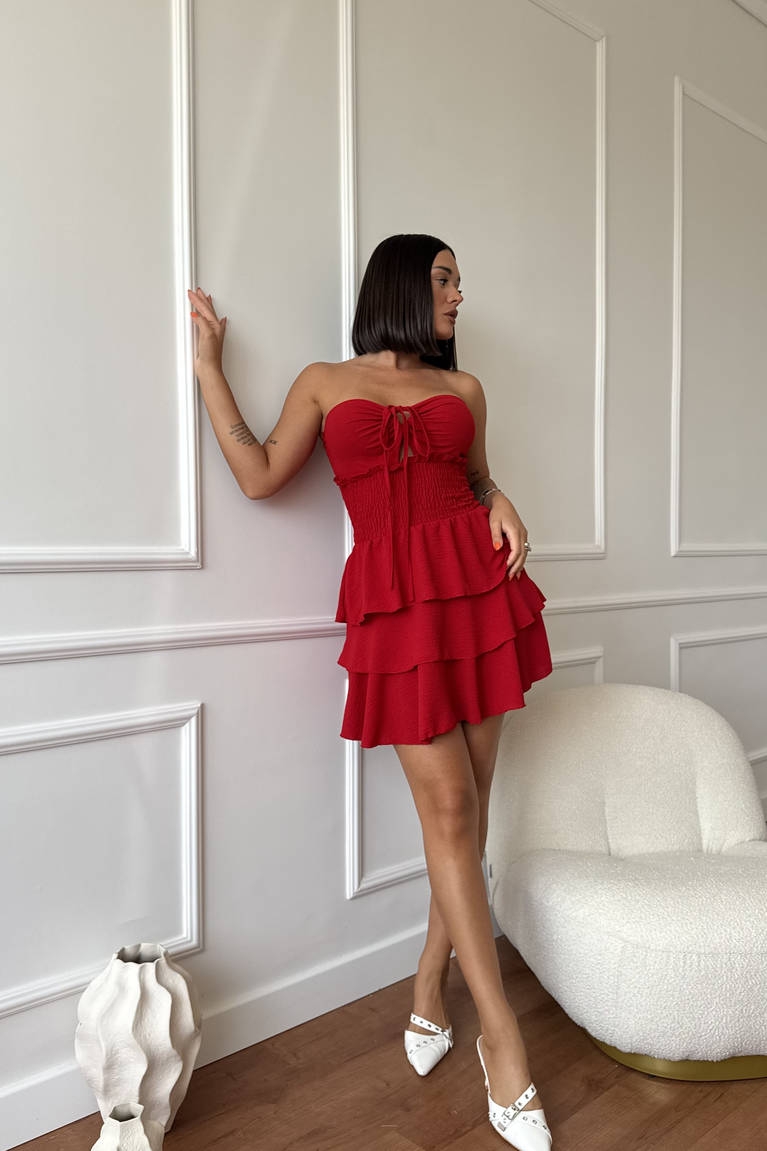 Φόρεμα Strapless Σε Άλφα Γραμμή Με Ενίσχυση - Κόκκινο