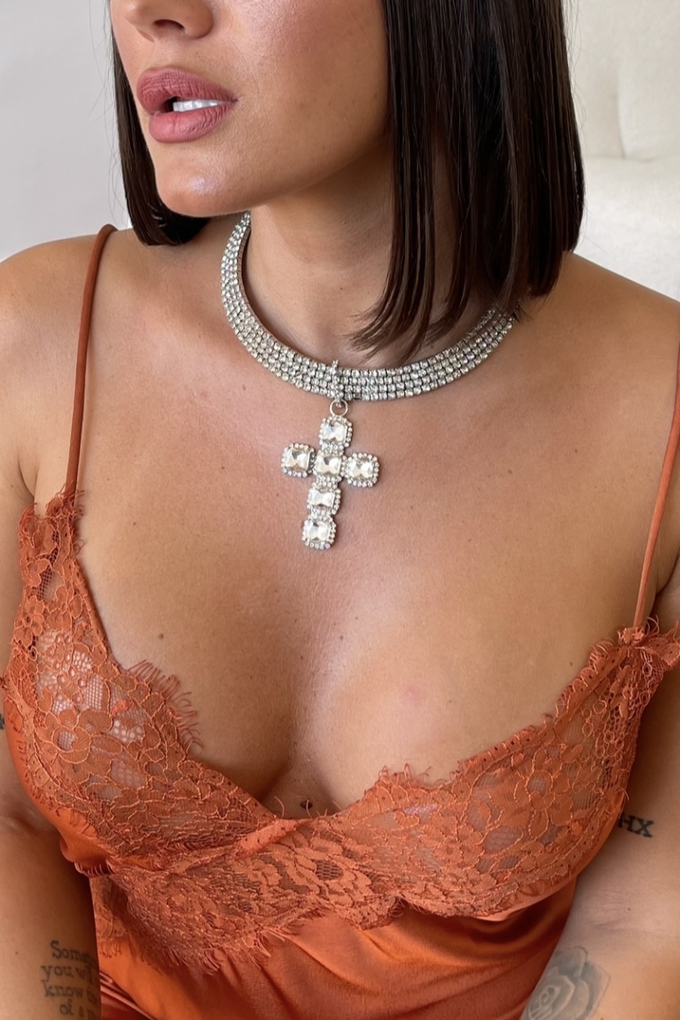 Κολιέ Choker Mε Strass & Σταυρό - Ασημί