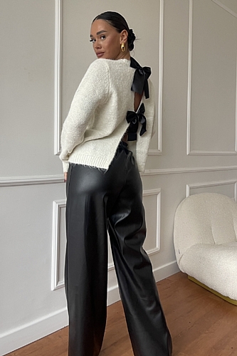 Μπλούζα Πλεκτή Μακρυμάνικη Με Φιόγκους Στην Πλάτη - Λευκό