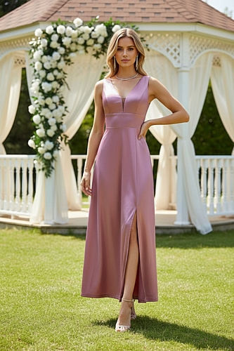 Σατέν Μάξι Φόρεμα με Βαθύ Ντεκολτέ & Σκίσιμο - Ροζ